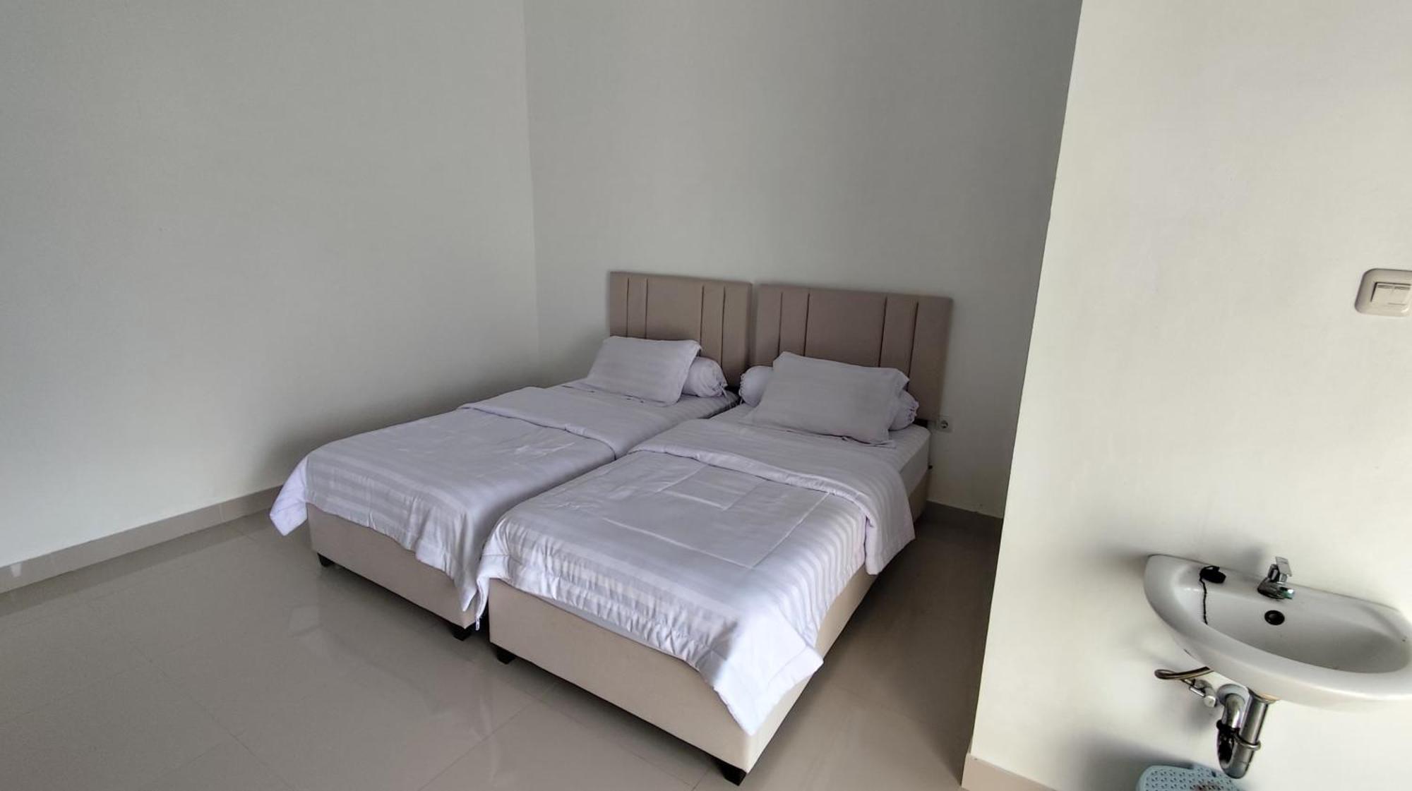 Backyard Guest House Banjar  Εξωτερικό φωτογραφία